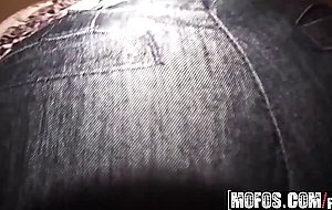 Mofos  real slut party  thanks giving head starring kierstyn and allexis blow