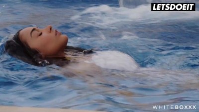 Steamy Outdoor Poolside Fuck Session