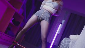 A beautiful young woman who has been tamed 04