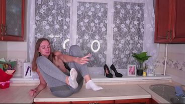 Dirty sneakers/foot fetish