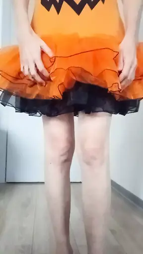 Dolores gets pounded in her tight cunt