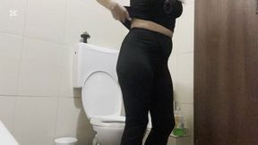 Clogged toilet after toilet dumping