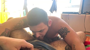 CHUPANDO AMIGO DO PAUSAO