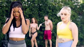 Big ass ebony MILF interracial foursome