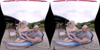 Holiday Sex Adventure with MILF in VR