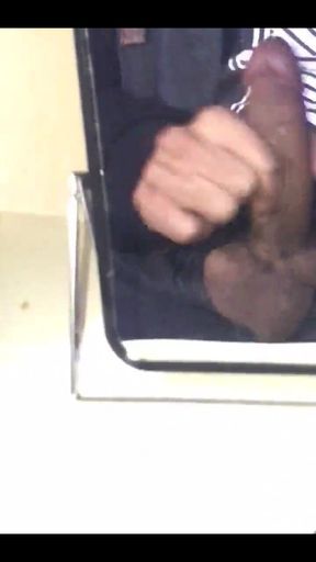 Cumming in the Mirror #09