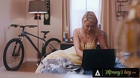 Stepmommys Boy - Pawg Blonde Milf Cherry Kiss Is Caught Ass Fingering Herself On Stepsons Porn