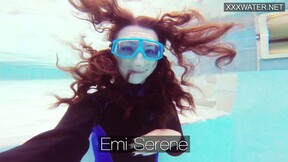 Sexy underwater pool masturbation of Emi Serene