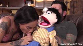 Puppet Insanity with Tommy and Honey Gold