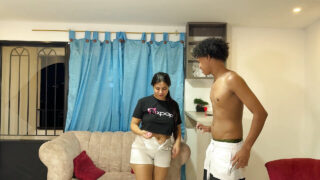 Anh bạn đụ đít em gái nghiệp dư 18 tuổi người Latina và cho em ấy xuất tinh vào hậu môn một cách bừa bãi