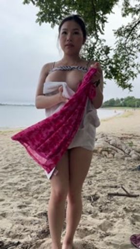 Teen Hottie Fetish on the beach- Naked Walking. (Asian Phat Juicy Pussy)
