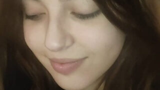 Follando el culo apretado de una chica guarrilla