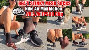 VR 3D 5,7K 180 60 fps | WORN-OUT NIKE AIR MAX MOTION POV VR 8K 4K – BEA’S STINKY MESH SOCKS RED CHEESE FEET SWEATY FOOT-NOSE EXPLOSION WITH TOE-WIGGLING & STEAMY FOOT SMELL!