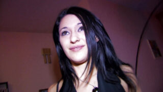 Trio anal fierbinte pentru drăguța adolescentă franceză Lisa Spice, cu sex oral neglijent