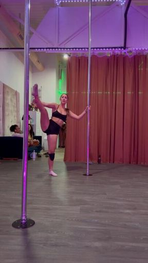 pole dance