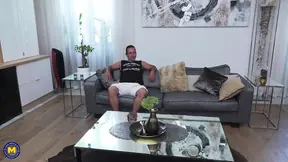 Exquisite mature lady's cunt gets pounded