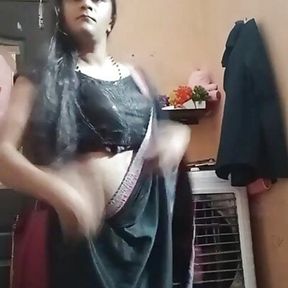 Indian crossdresser Shreya dancing 2