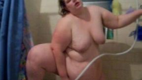 I really like seeing my super spoiled wifey showering