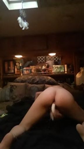 Kinky latina squirts on moms bed with household items