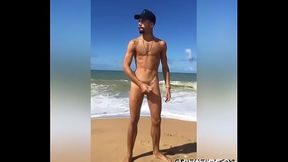 Pytter Fox tocando punheta na praia