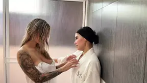 Best friend gives head in sexy shower
