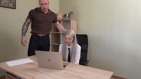 first weeks at work and she gets dicked on her own desk