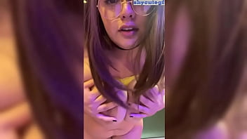 Cute BBW Isabelle Myers Cosplays And Shows Off Her Ass And Mouth Skills For You With A Dildo (Old)