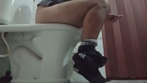 Watch me pee