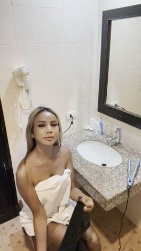 Naughty bathroom solo masturbation