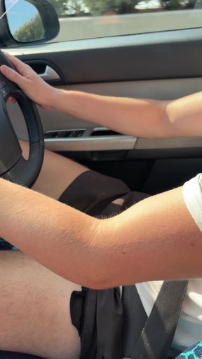 Amateur dude with big uncut cock in homemade car video