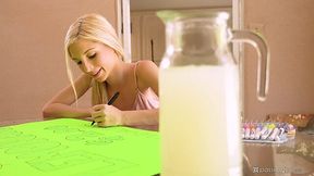 Petite sweetheart enjoys a flaming bareback with a fat dick