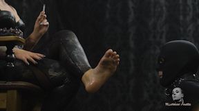 Dirty soles licked clean HD MP4