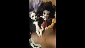 Cumpilation 3 semen en la cara de mis mu&ntilde_ecas MonsterHigh
