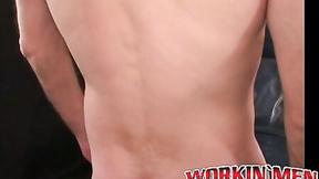 ”Bushy & mature guy shows off tattoos before wanking solo”