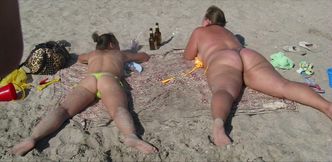 Mega Bootie Supersized Big Beautiful Women And Ssbbw Beach Candid - Sbbw