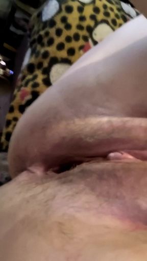 A fan asked for a private video part 4 with fistfucking