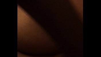 her fat ass on dis dick