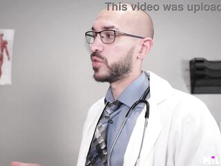 OB/GYN screws patient to get her pregnant