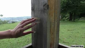 Scratching wood with nails