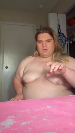 Gay solo chubby masturbation
