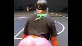 Karol G tremendo culo