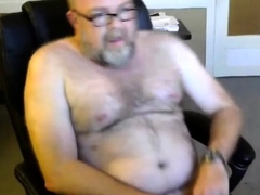 Daddy Bear Eats His Own Cum