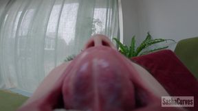 Exploring Giantess Stepmom's Body