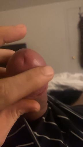 Jonathancyr 7 inch uncut cock playing