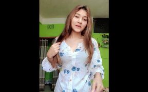 Bangladeshi Khadija Hot Boobs