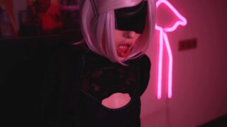 Solo-Girl-Clip-Film von 2B aus Nier: Automata-Cosplayer-Schlampe masturbiert