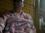 Loading video young virgin masturbates and secretly has her wet pussy on the balcony