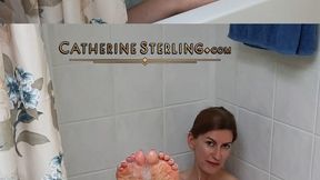 0074 Peeping Tom Watches Roomate’s Barefeet in the Bath – Get’s a Surprise Show! Solo Masturbation! Voyeur POV Foot Tease! WMV Version