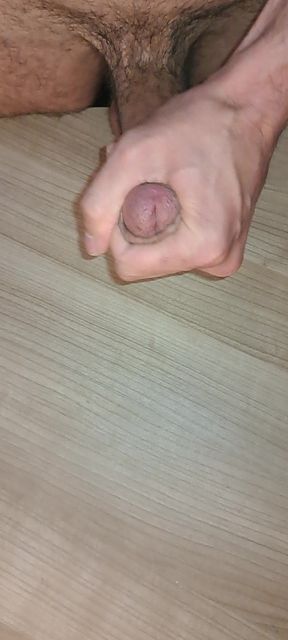 Good Masturbation and Great Cumshot up Close