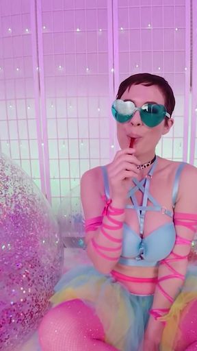 Sweet Naughty Olive Glass Deepthroat Adventure